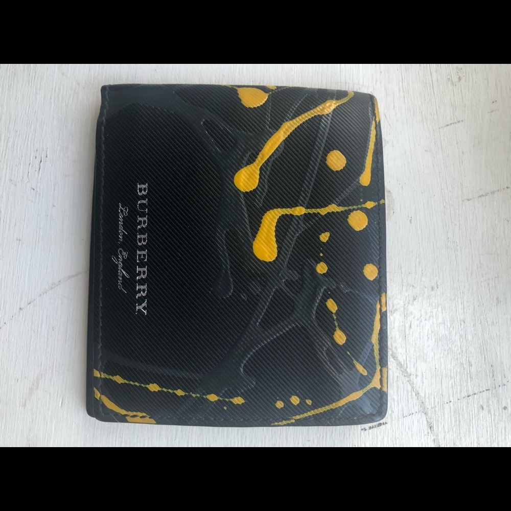 Burberry wallet